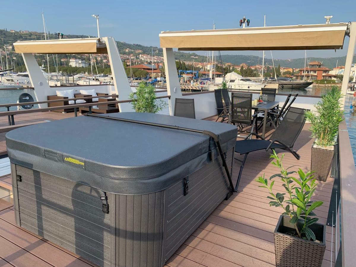 Floating House Mm, Marina Portoroz别墅 外观 照片